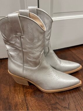 Women's Silver Western Ankle Boots with Embroidered Upper